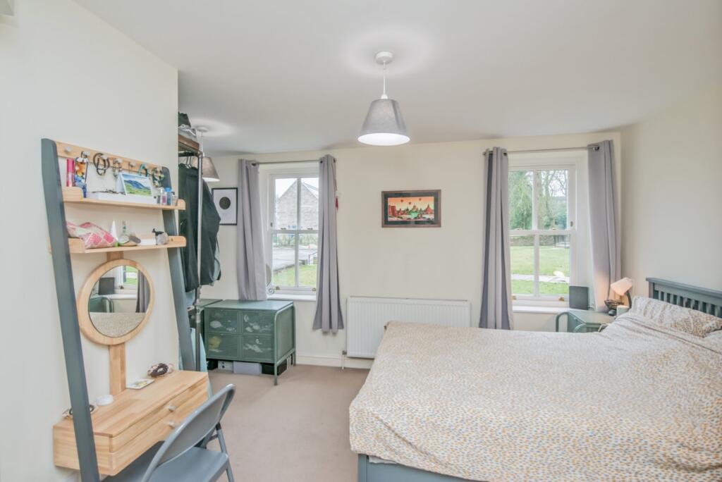 Additional property image - Latham Lane, Gomersal, Cleckheaton, BD19