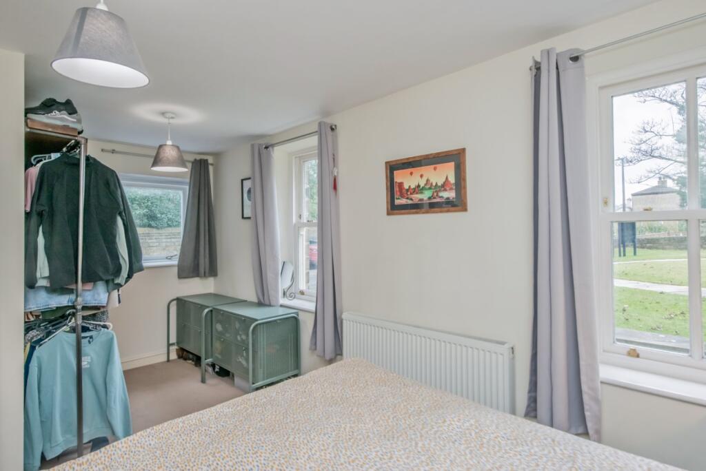 Additional property image - Latham Lane, Gomersal, Cleckheaton, BD19