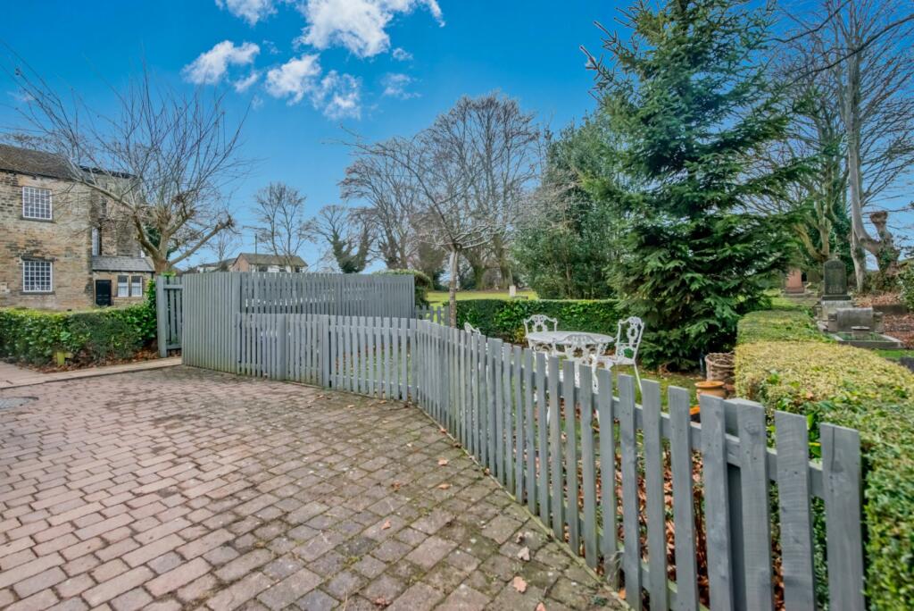 Additional property image - Latham Lane, Gomersal, Cleckheaton, BD19