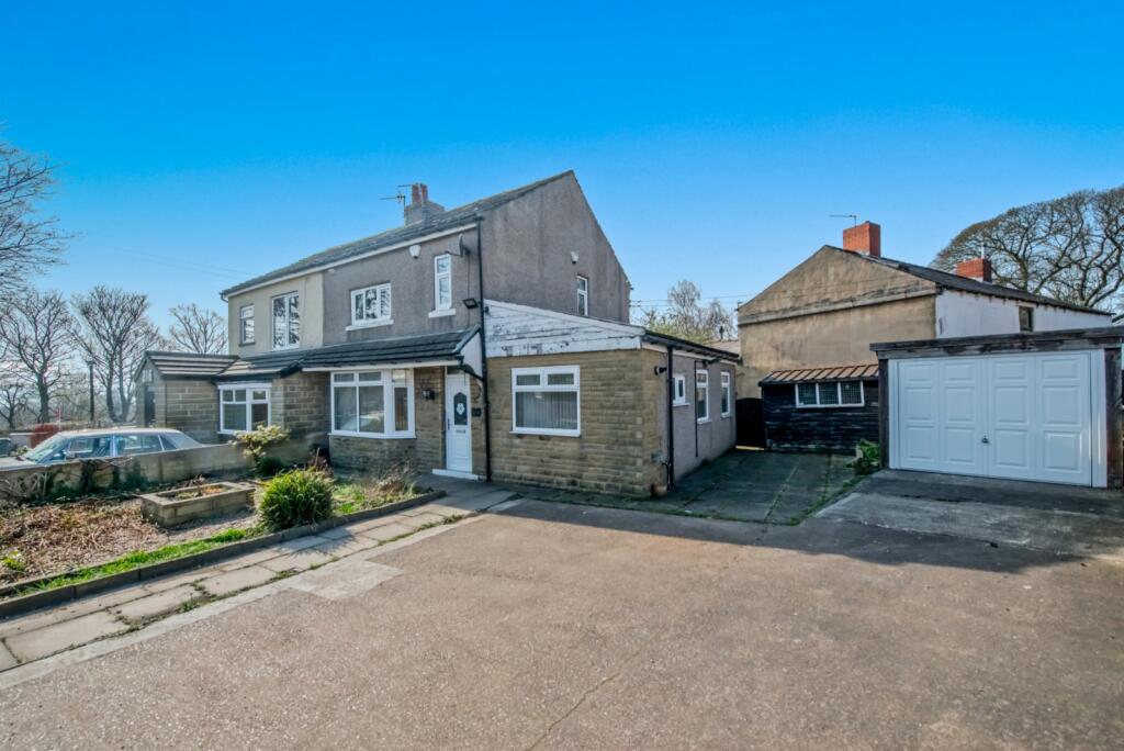 Main image of property: Spen Lane, Gomersal, Cleckheaton, BD19