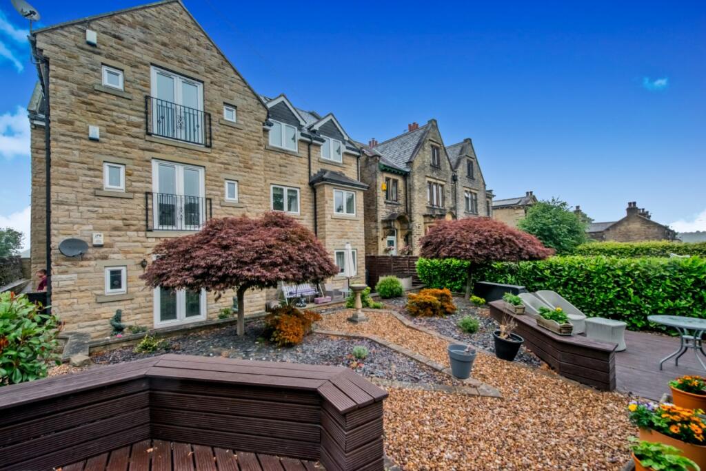 Main image of property: Holdsworth House, 2 Holdsworth Street, Cleckheaton, BD19