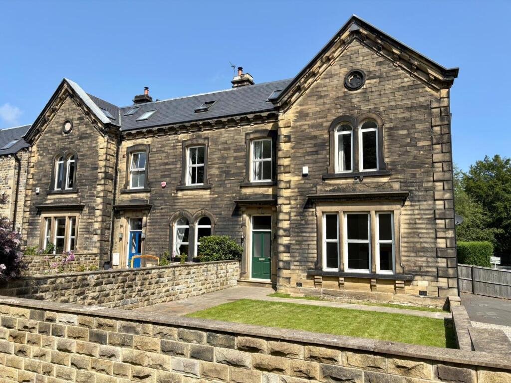 Main image of property: Oxford Road, Gomersal, Cleckheaton, BD19