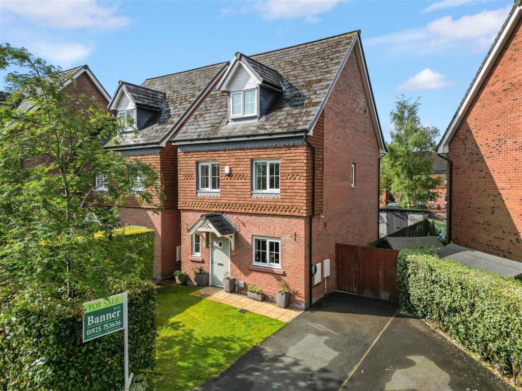 4 bedroom detached house for sale in Chaise Meadow, Lymm, WA13 9NX, WA13
