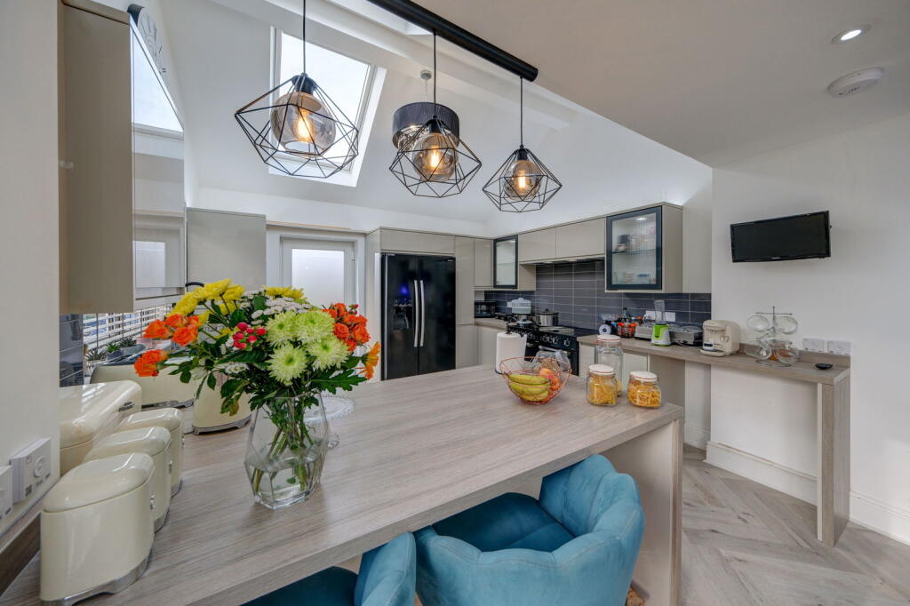 Main image of property: Lymmington Avenue, Lymm, WA13 9NQ