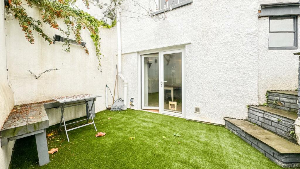 Additional property image - Camden Terrace, Clifton, Bristol, BS8