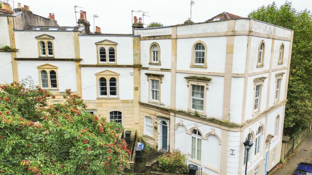 Additional property image - Camden Terrace, Clifton, Bristol, BS8