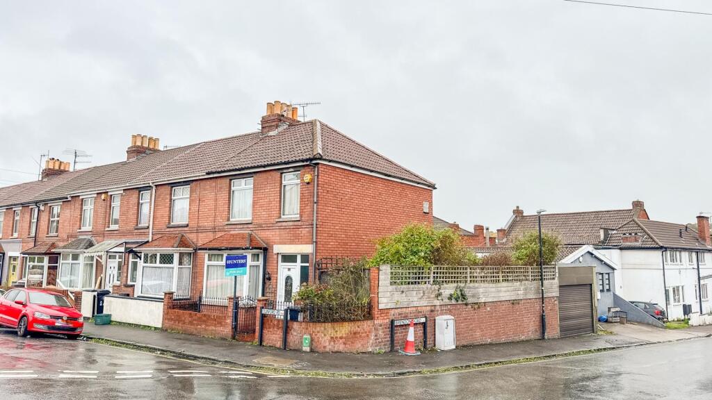 Main image of property: Dunford Road, Windmill Hill, BS3 4PN