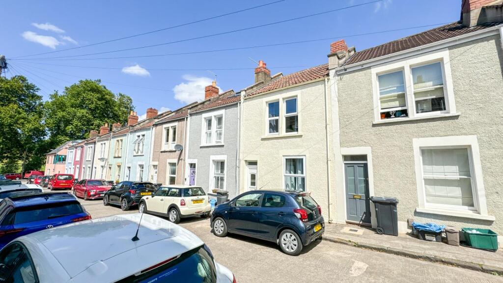 Main image of property: Merioneth Street, Victoria Park, Bristol, BS3 4SL
