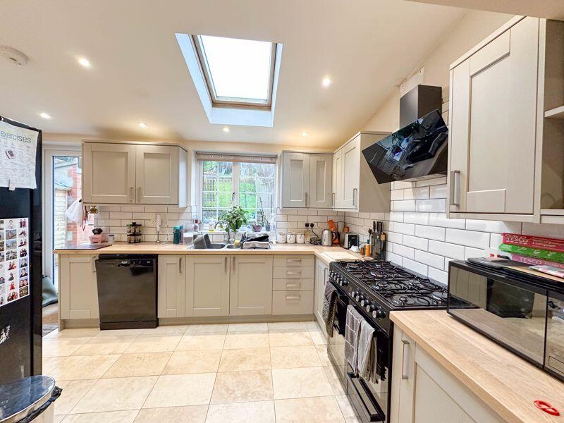 3 bedroom semidetached house for sale in Coombe Lane, Shepton Mallet, BA4