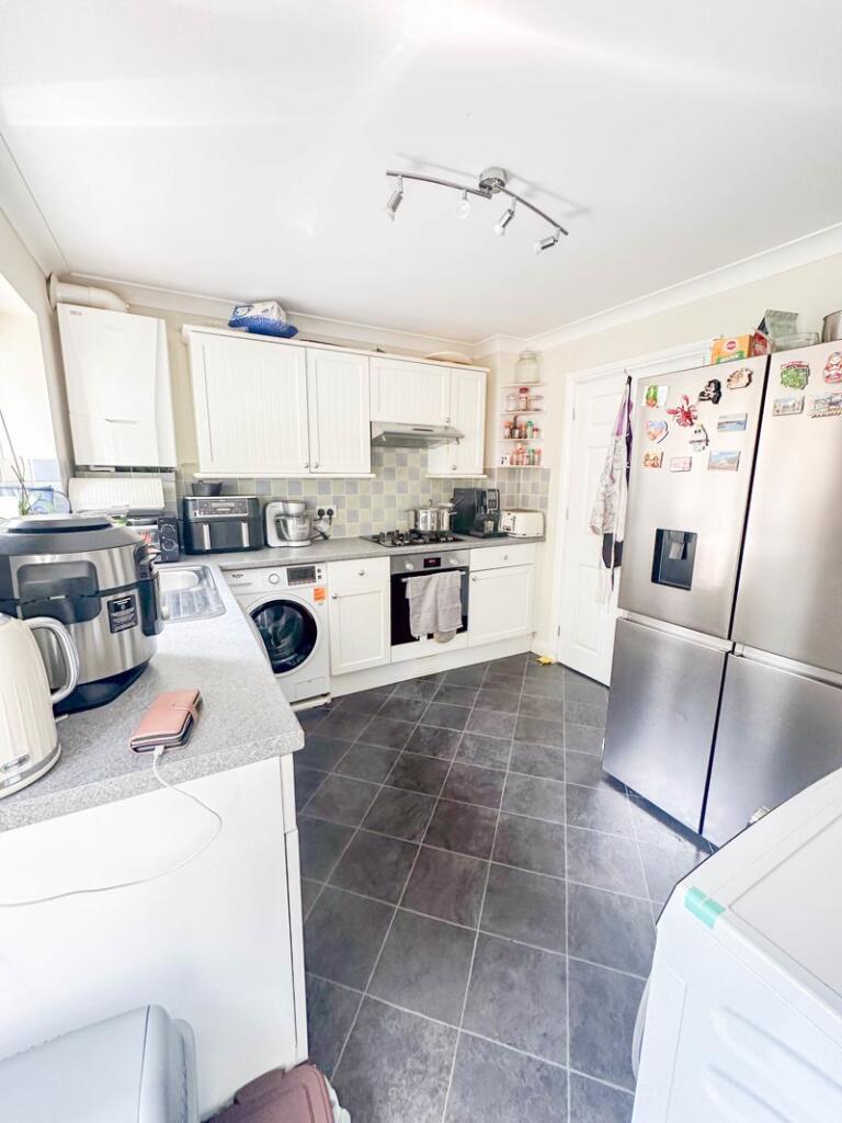 Additional property image - Coombe Lane, Shepton Mallet