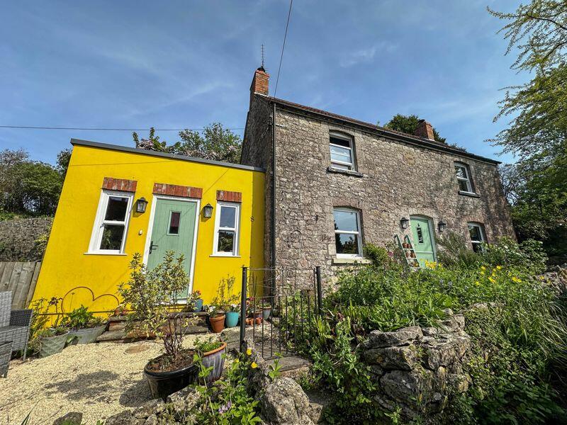 3 bedroom detached house for sale in Downside, Shepton Mallet, BA4