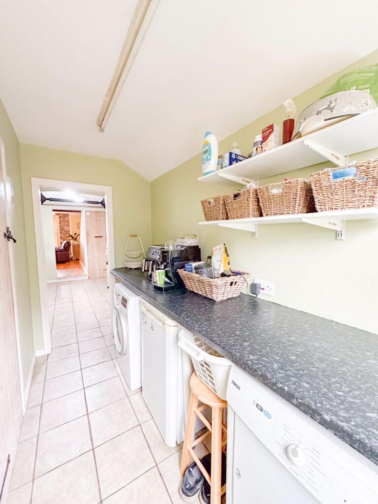 Additional property image - Victoria Grove, Shepton Mallet