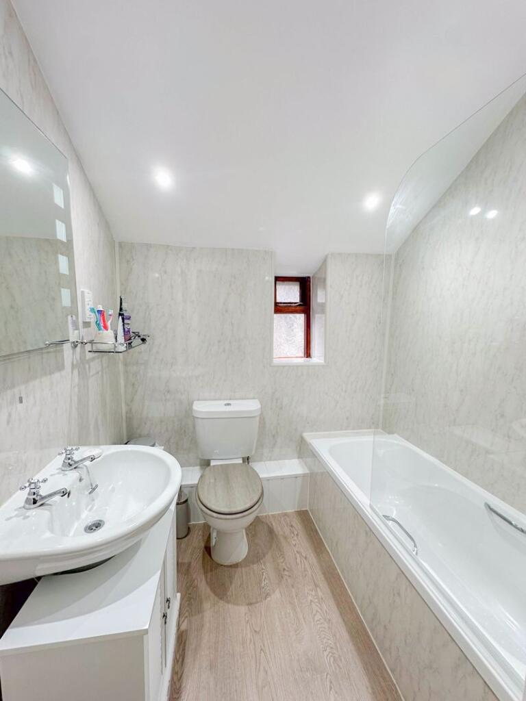 Additional property image - Victoria Grove, Shepton Mallet