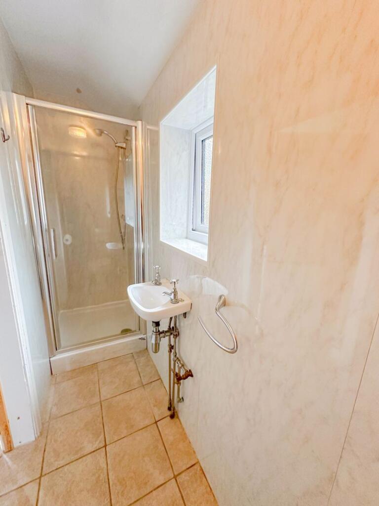 Additional property image - Victoria Grove, Shepton Mallet