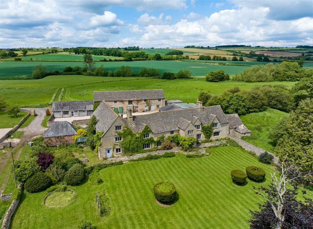 Main image of property: Ascott Under Wychwood, Oxfordshire