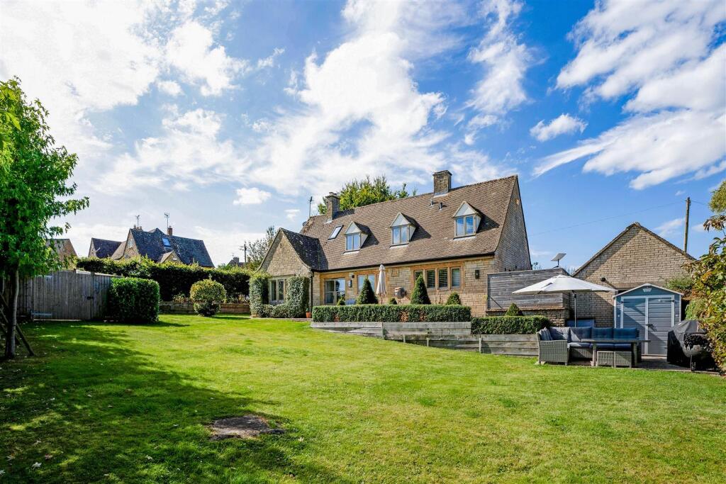 Main image of property: Stow on the Wold, Gloucestershire