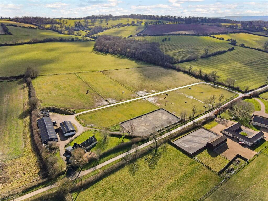 Main image of property: Little Compton, Gloucestershire