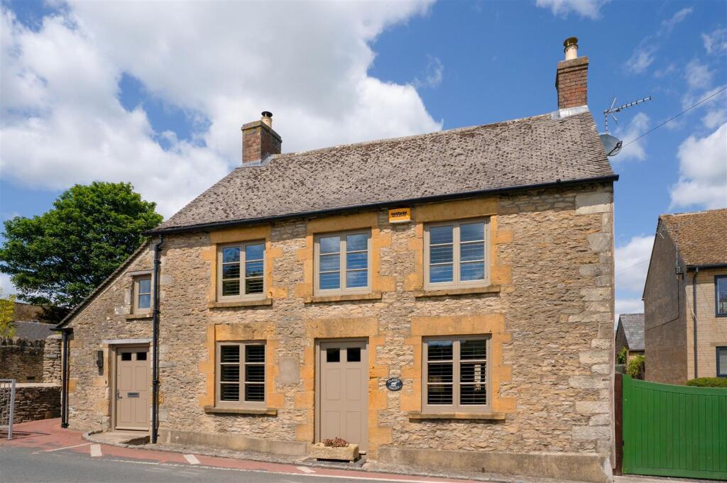 Main image of property: Stow On The Wold, Gloucestershire
