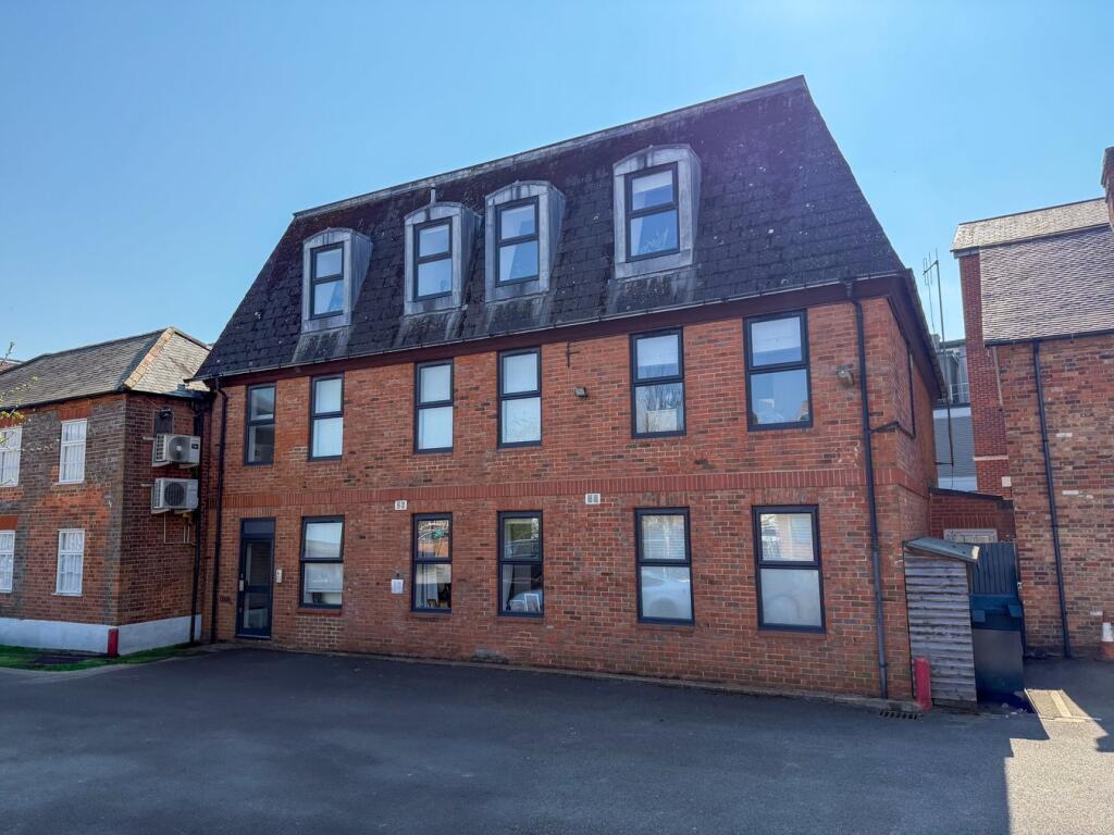 Main image of property: Park Street, Newbury, RG14