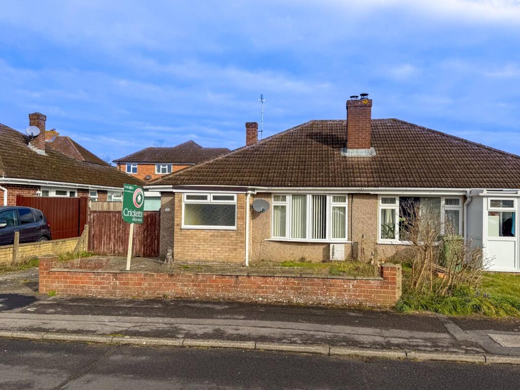 Main image of property: Barfield Road, Thatcham, RG18