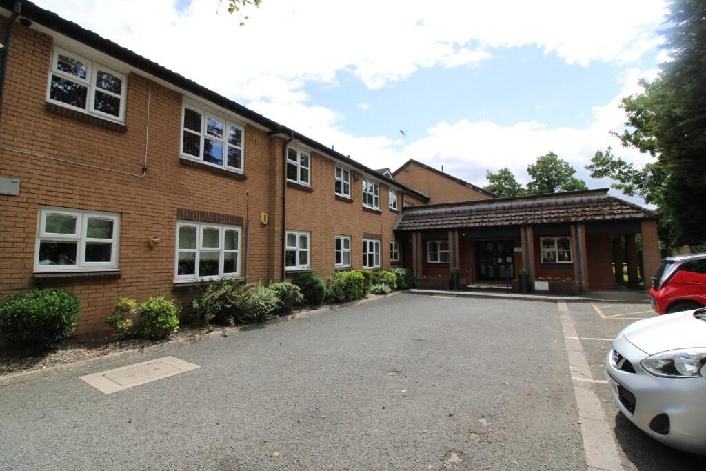 1 bedroom retirement property for sale in Gatley Road, Cheadle, Greater