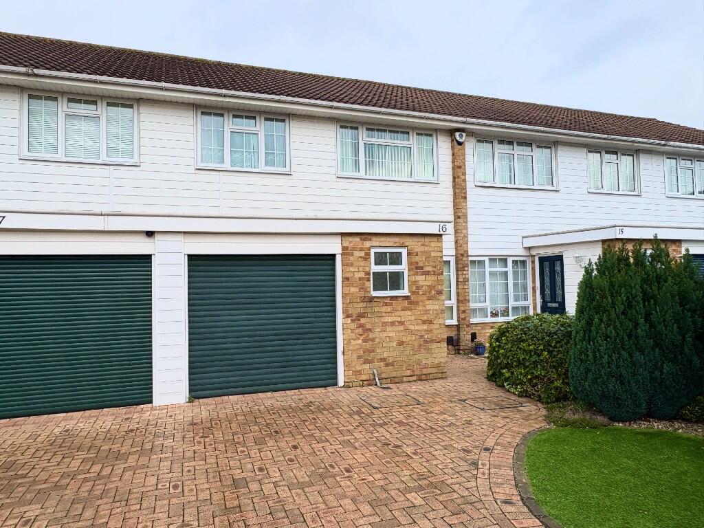 Main image of property: Fairthorne Gardens, Alverstoke, Gosport, Hampshire, PO12