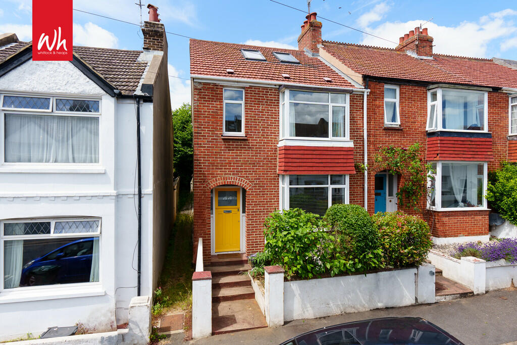 4 bedroom end of terrace house for sale in Bolsover Road, Hove, BN3