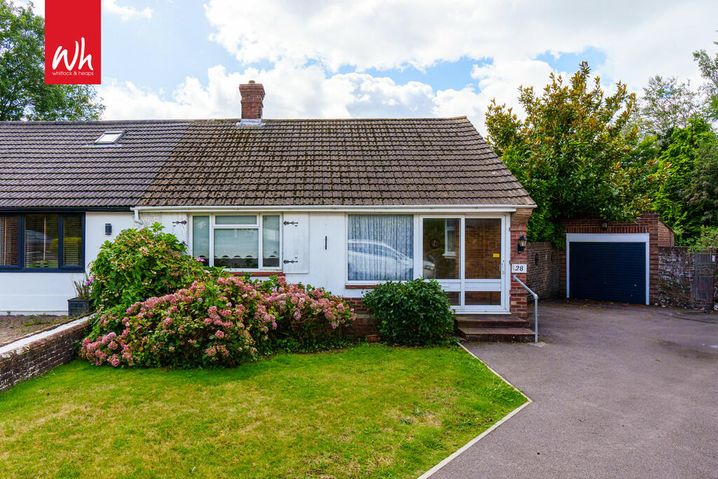 1 bedroom semidetached bungalow for sale in Greenleas, Hove, BN3