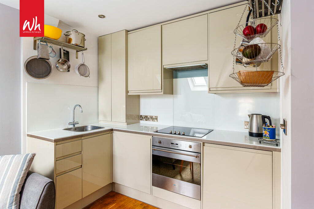 Additional property image - Vale Road, Brighton