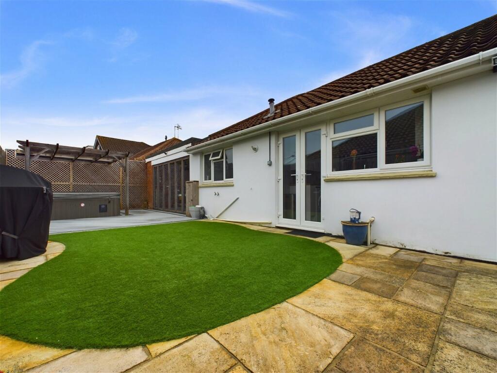 Additional property image - Bramber Close