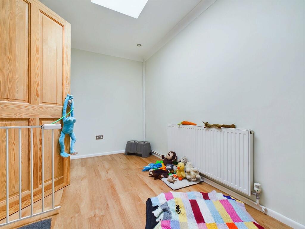 Additional property image - Bramber Close