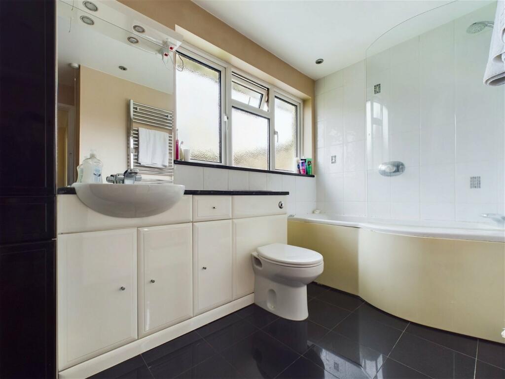 Additional property image - Bramber Close