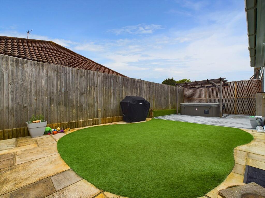 Additional property image - Bramber Close