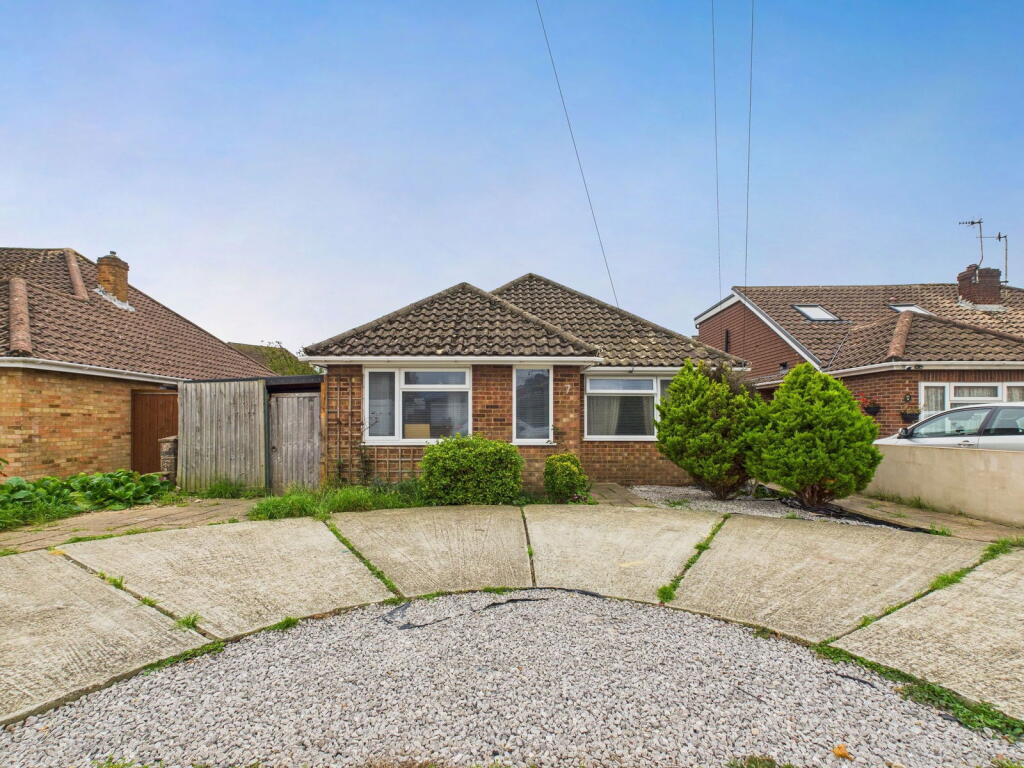 Main image of property: Crabtree Lane, Lancing, BN15 9PF
