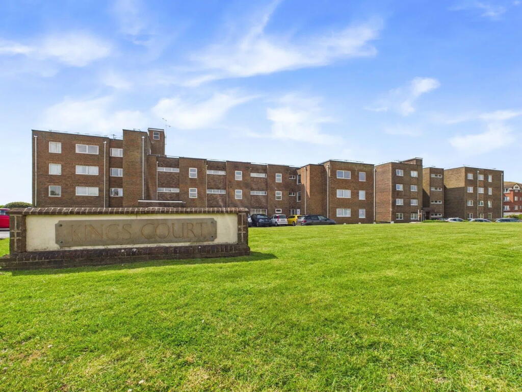 Main image of property: Kings Court, Brighton Road, Lancing, BN15 8EY