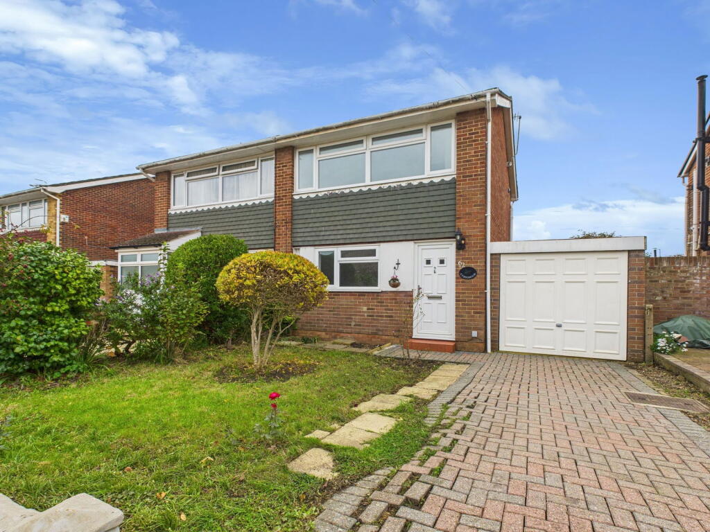 Main image of property: Ingleside Crescent, Lancing, BN15 8EW