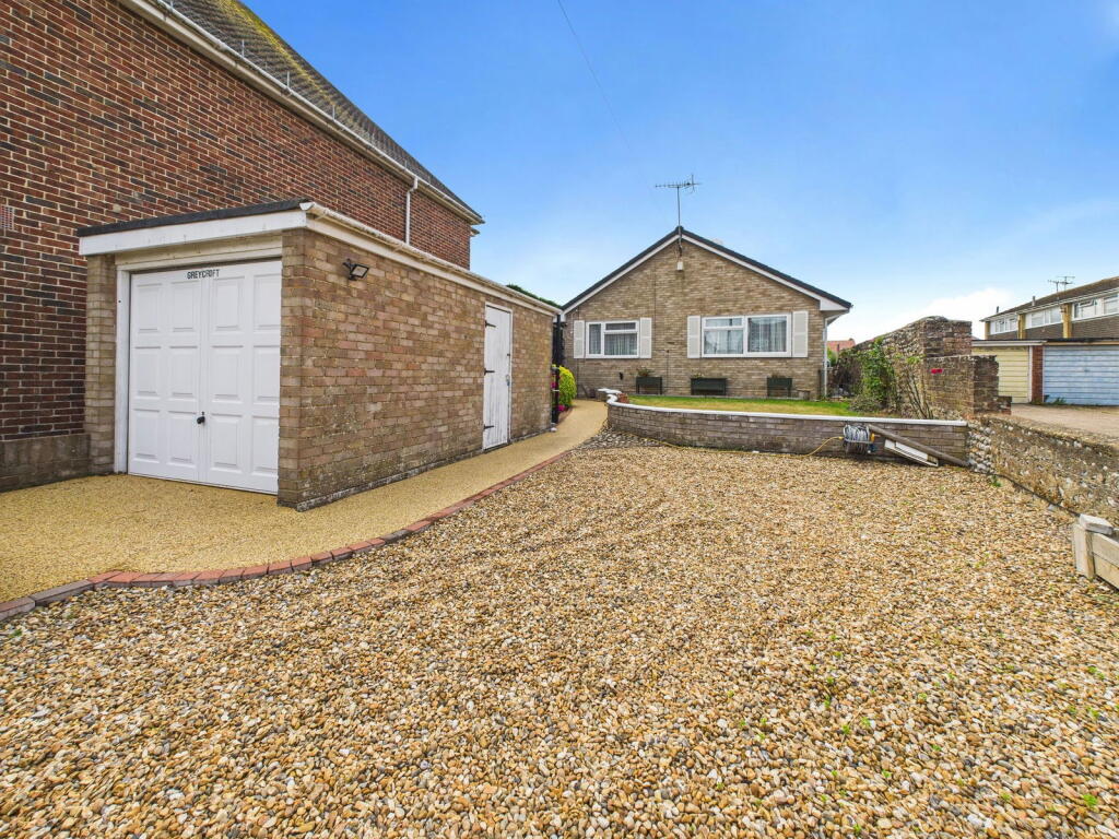 Main image of property: Elm Grove, Lancing, BN15 8PD