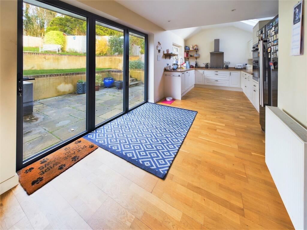Additional property image - Slonk Hill Road, Shoreham-by-Sea