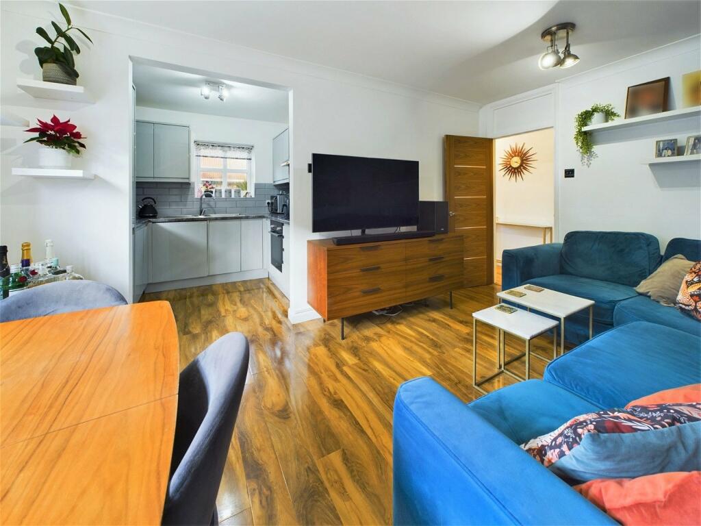 Additional property image - Emerald Quay, Shoreham Beach