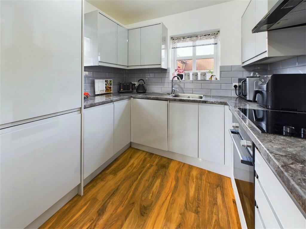 Additional property image - Emerald Quay, Shoreham Beach