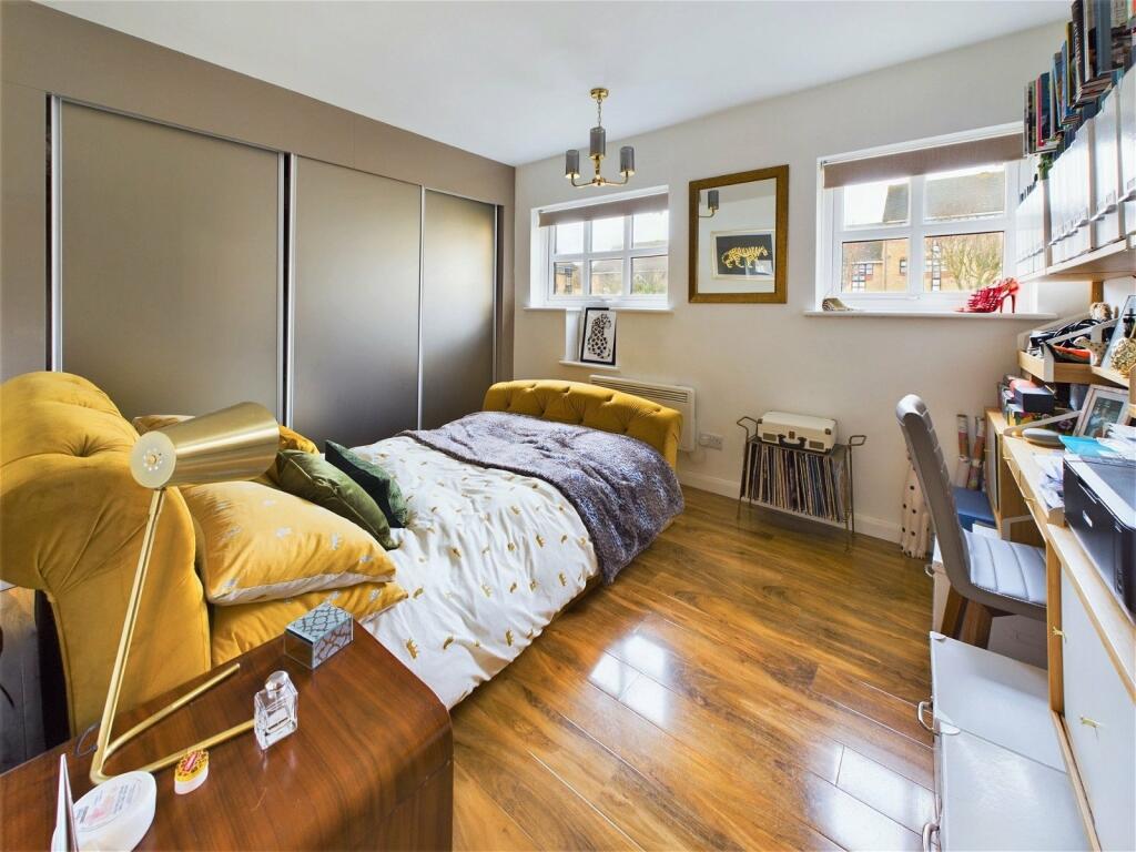 Additional property image - Emerald Quay, Shoreham Beach