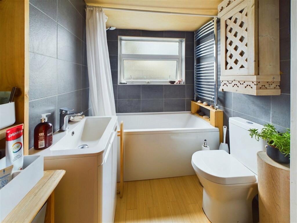 Additional property image - Ship Street, Shoreham by Sea