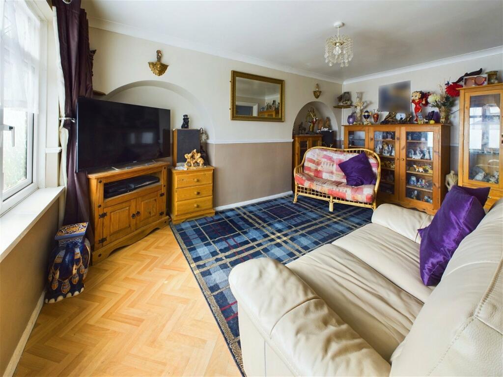 Additional property image - Cromleigh Way, Southwick