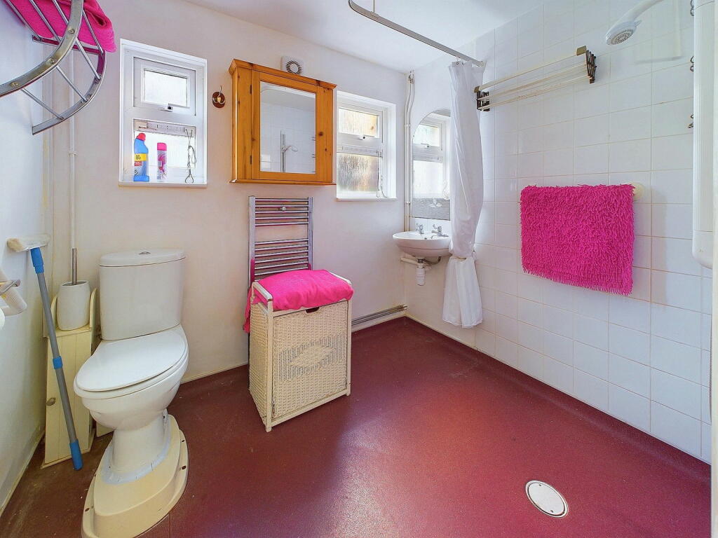 Additional property image - Cromleigh Way, Southwick