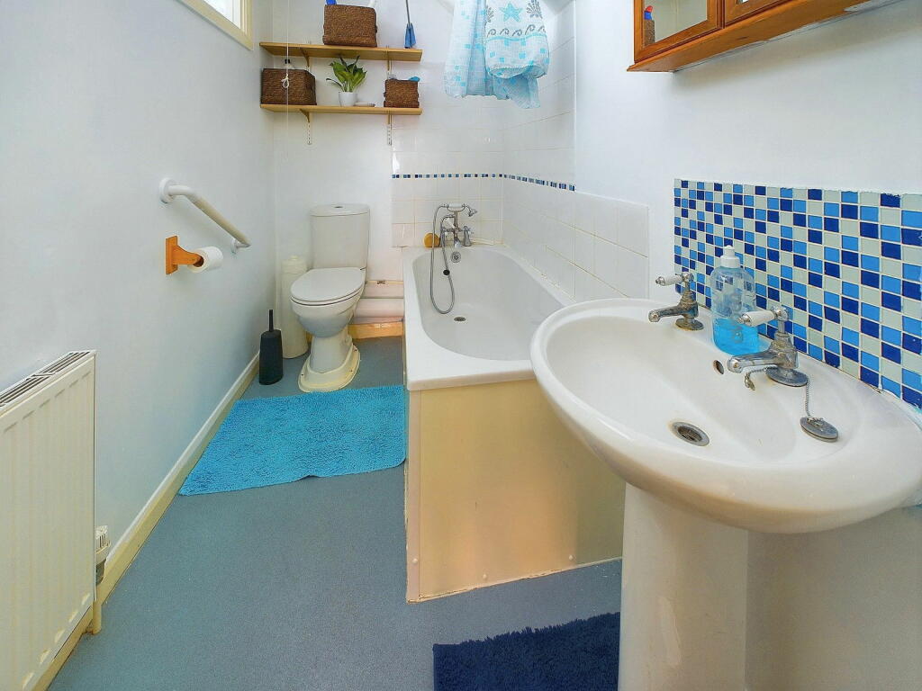 Additional property image - Cromleigh Way, Southwick