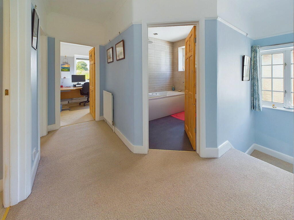 Additional property image - Windlesham Gardens, Shoreham-by-sea, West Sussex, BN43 5AD