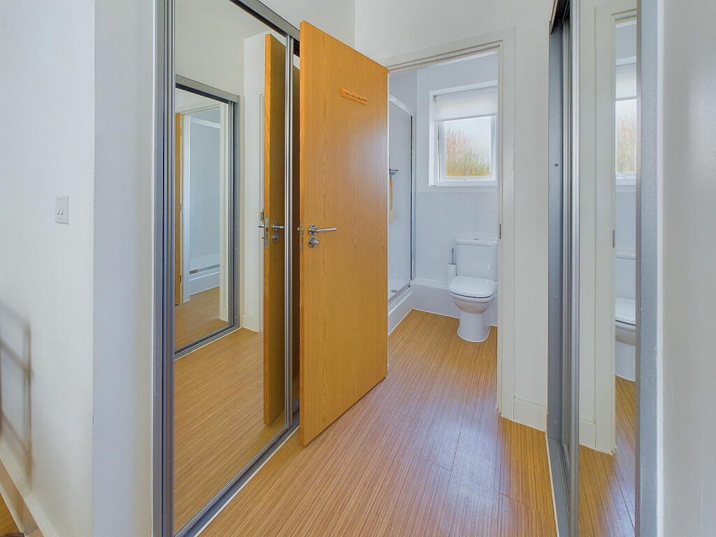 Additional property image - Rainbow Square, Shoreham by Sea