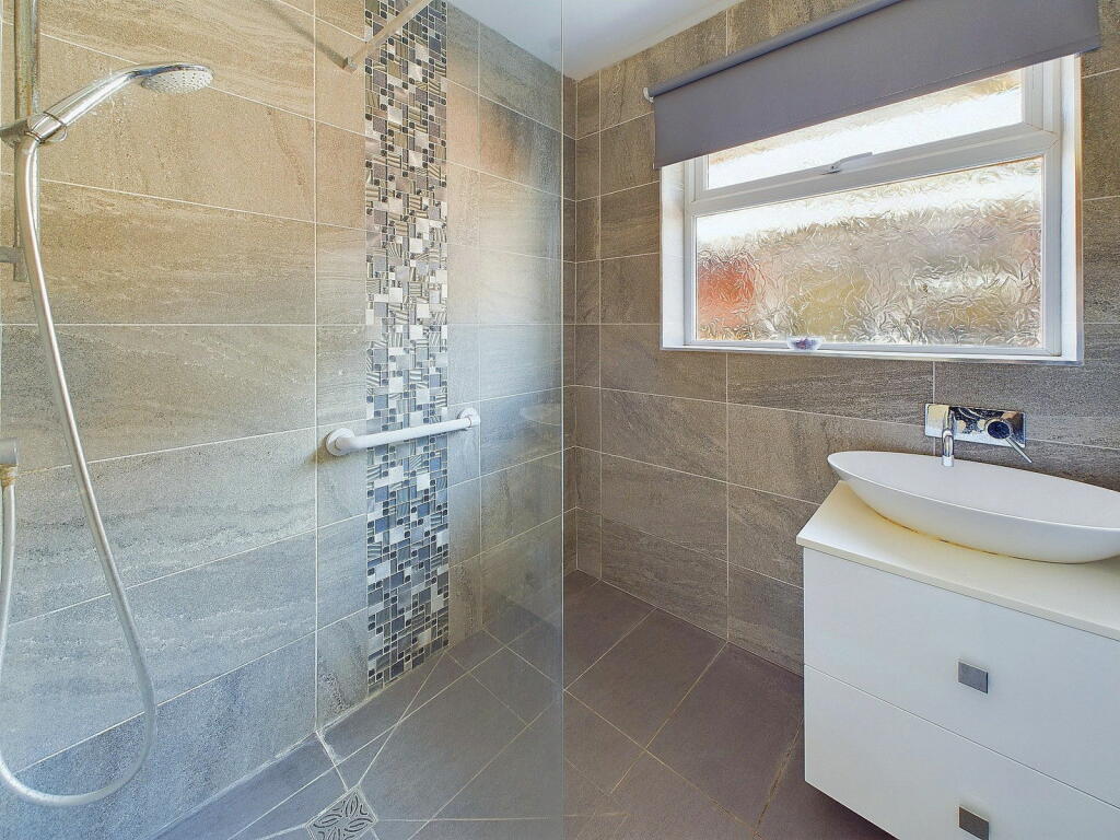 Additional property image - Slonk Hill Road, Shoreham by Sea
