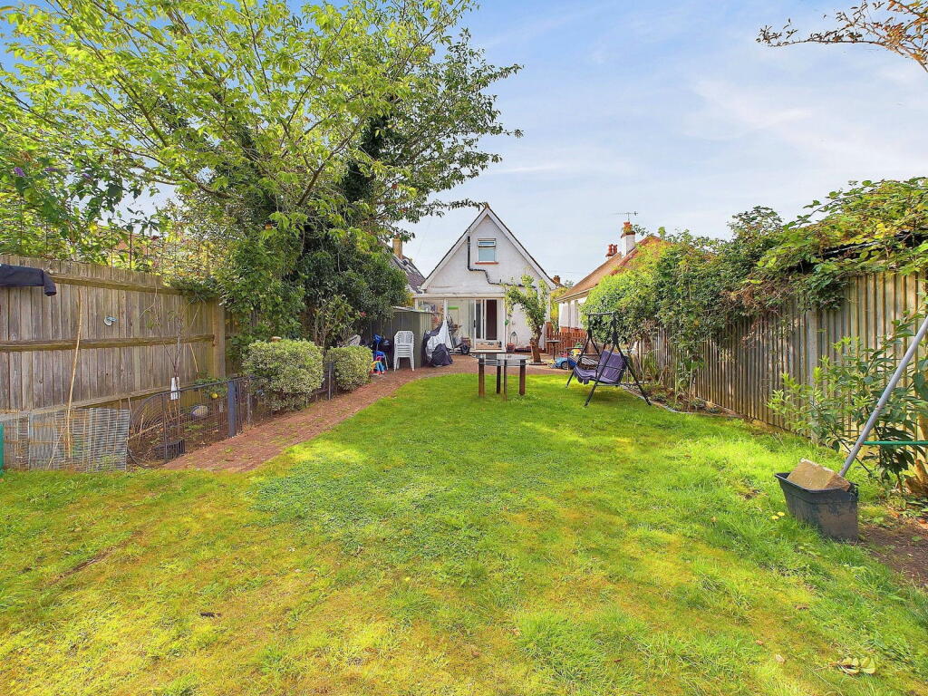 Additional property image - Rosslyn Road, Shoreham by Sea