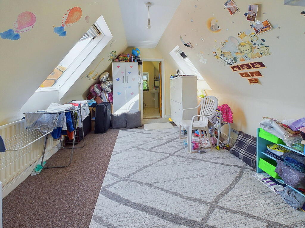 Additional property image - Rosslyn Road, Shoreham by Sea